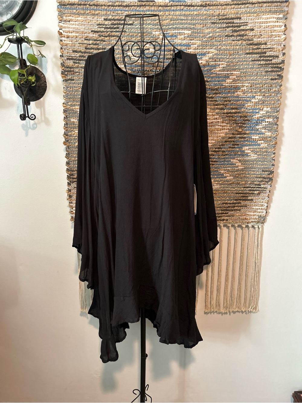 Anne Cole Women's Black V-Neck Swimsuit Cover Up
